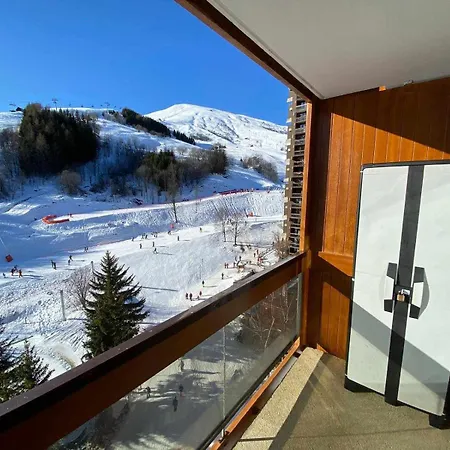 Au Pied Des Pistes *
